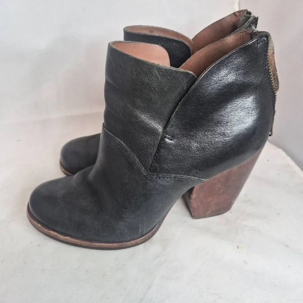 Kork Ease Castaneda booties